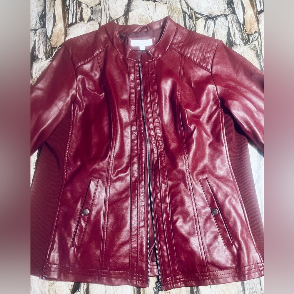 Women’s L faux leather jacket